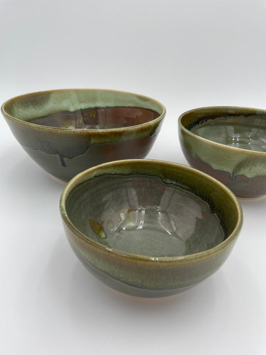 Nesting Bowls: Set of 3